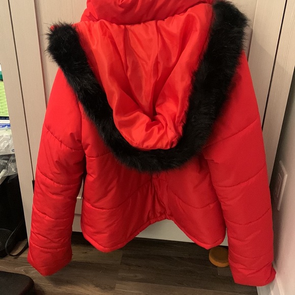 NEW Forever 21 hooded winter jacket size small - Picture 3 of 3